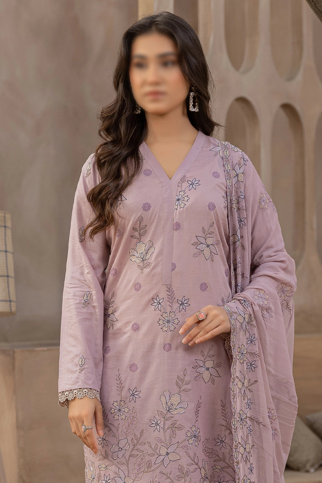 3 Piece - Embroidered Lawn Slub - Nafees 202