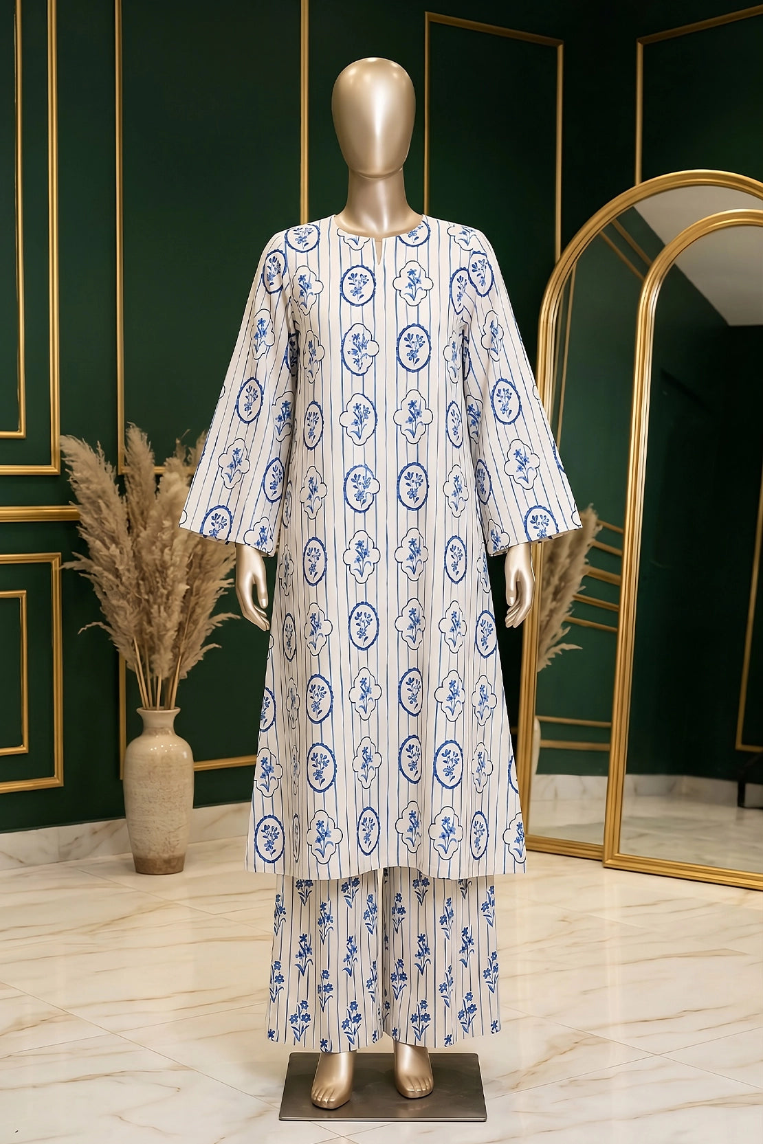 2 Piece - Digitally Printed Lawn - B39 - D5115