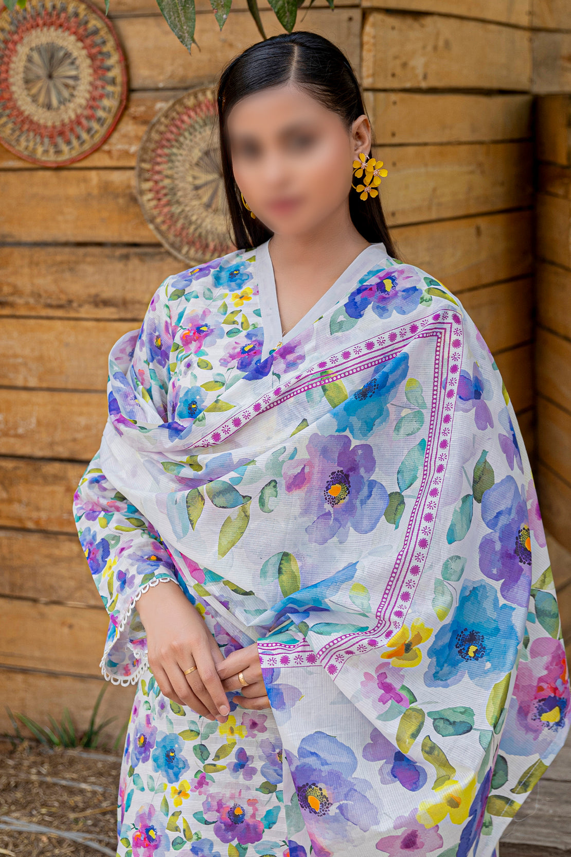 3 Piece - Embroidered Lawn - Bloom 504