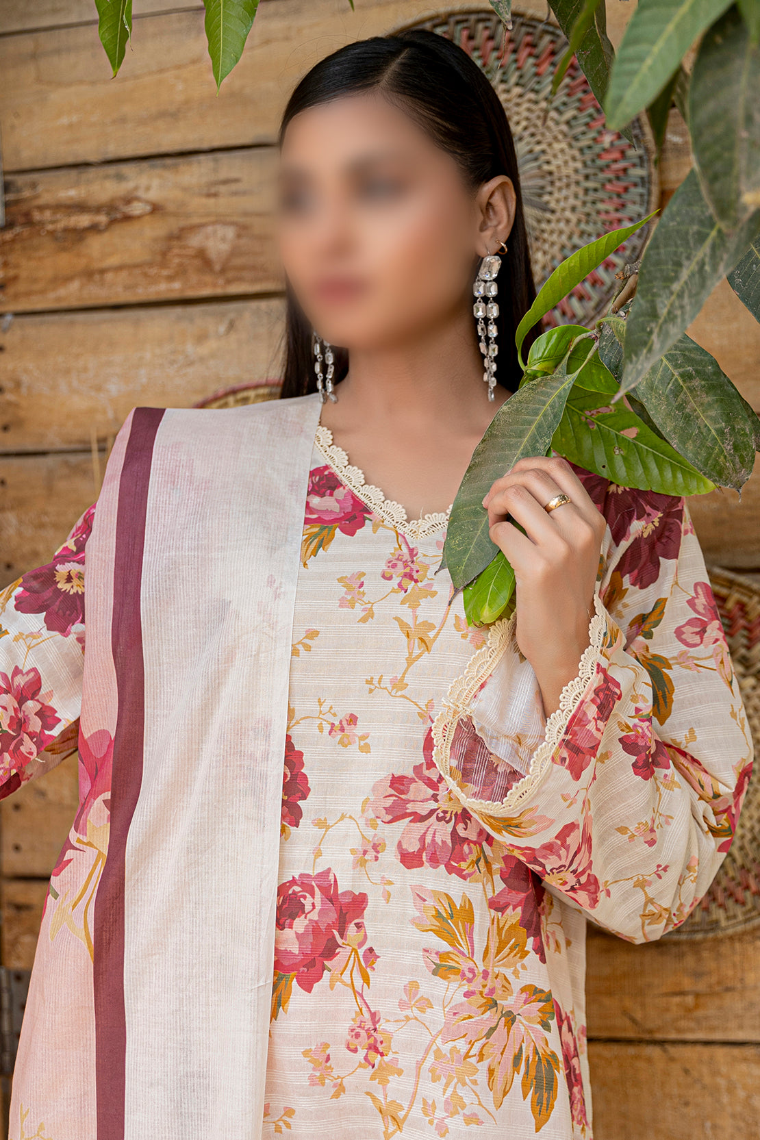 3 Piece - Embroidered Lawn - Bloom 505