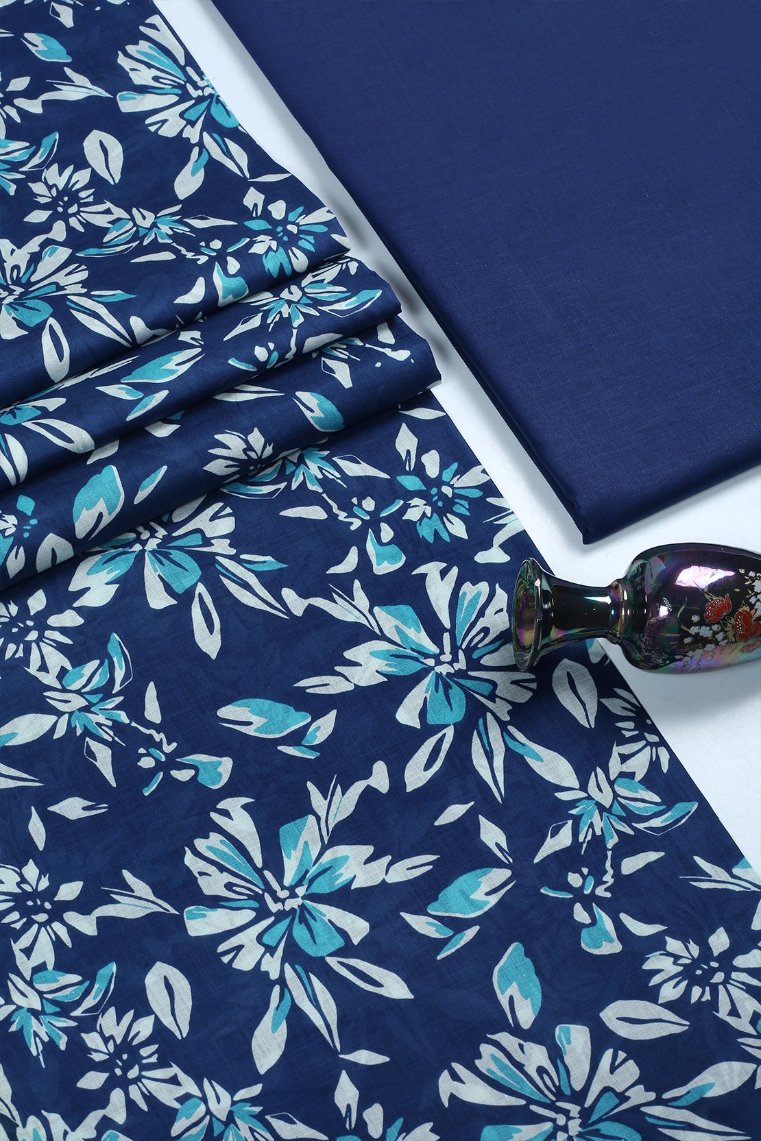 2 Piece - Digitally Printed Lawn - D3906