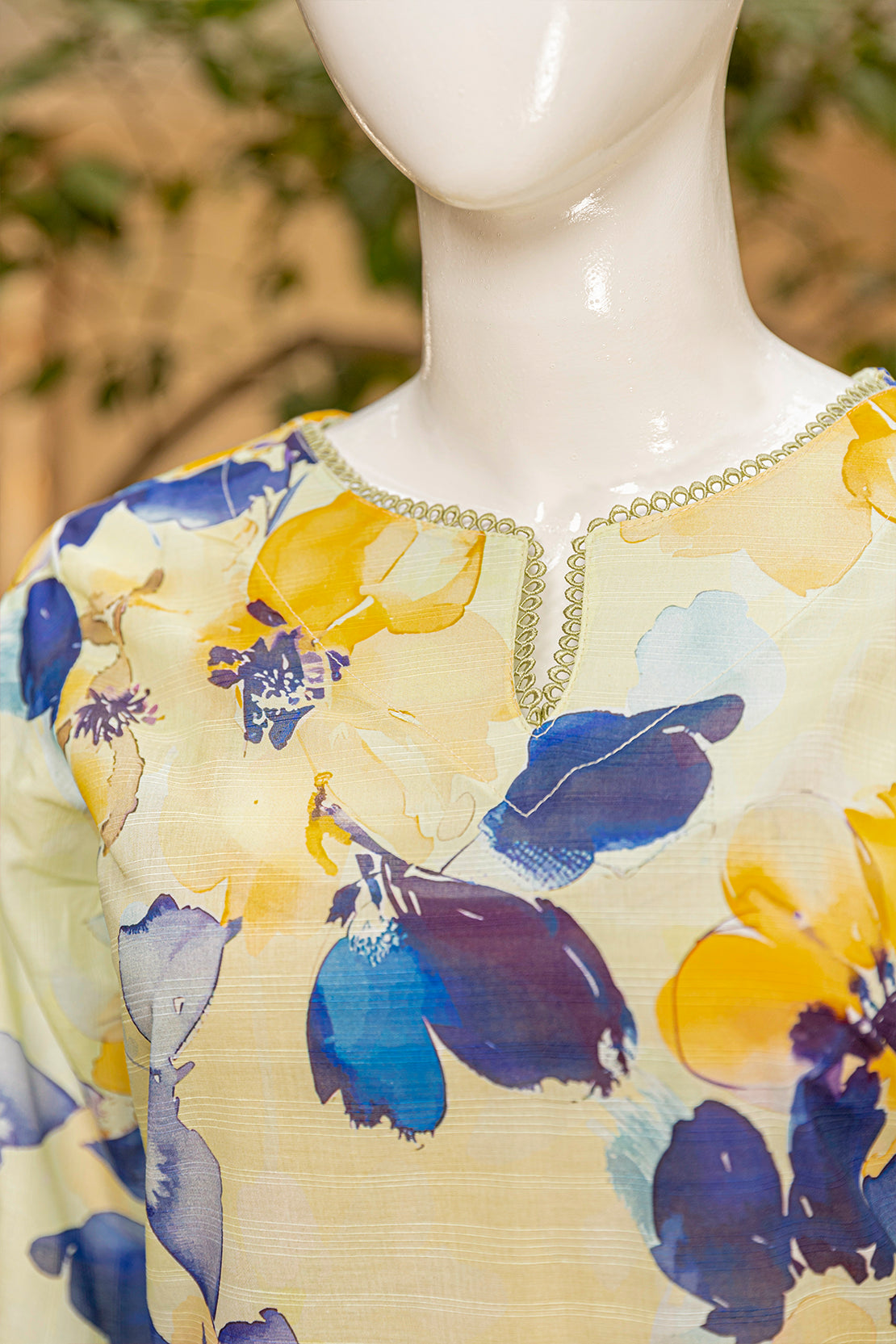 3 Piece - Digitally Printed Doriya Lawn - D705