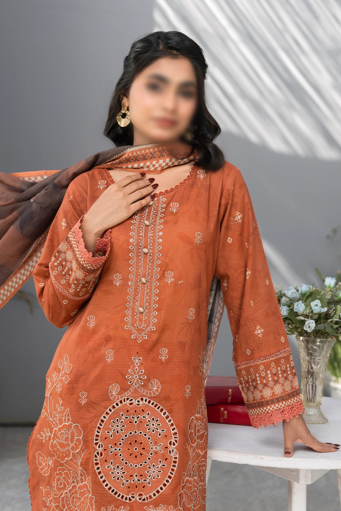 3 Piece - Embroidered Lawn - Jasmine 808