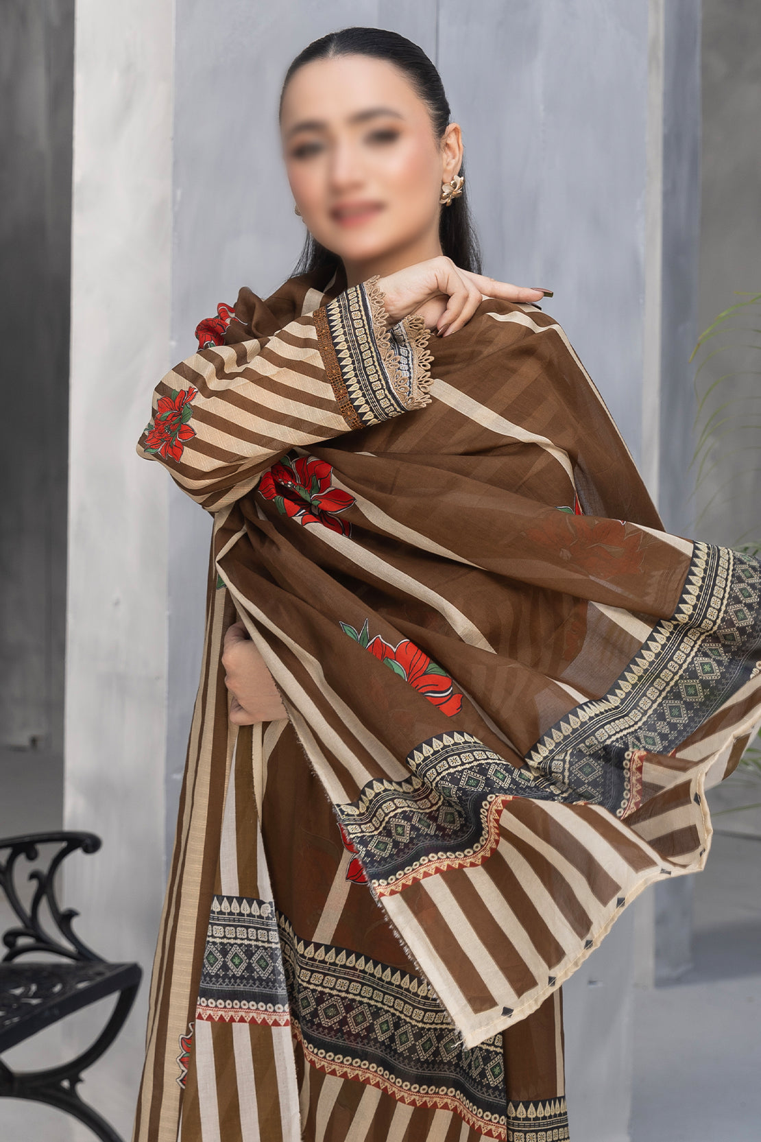3 Piece - Digitally Printed Lawn - Nureh 1006