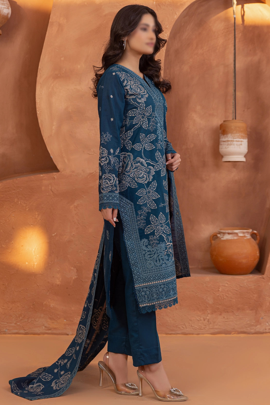 3 Piece - Embroidered Lawn Slub Karandi - Suffuse 106