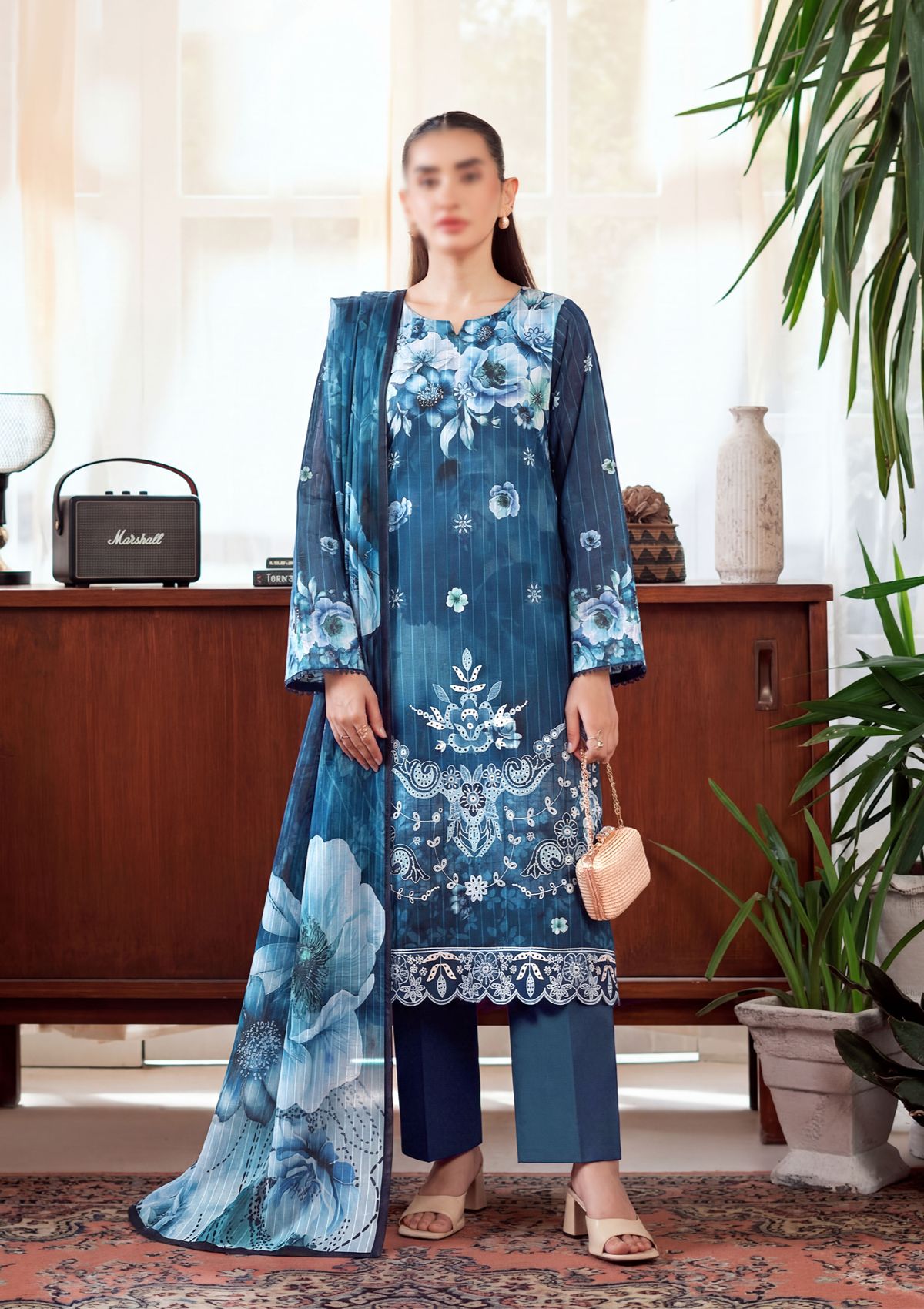 3 Piece - Embroidered Lawn - Fantak Luxe V303 - 02