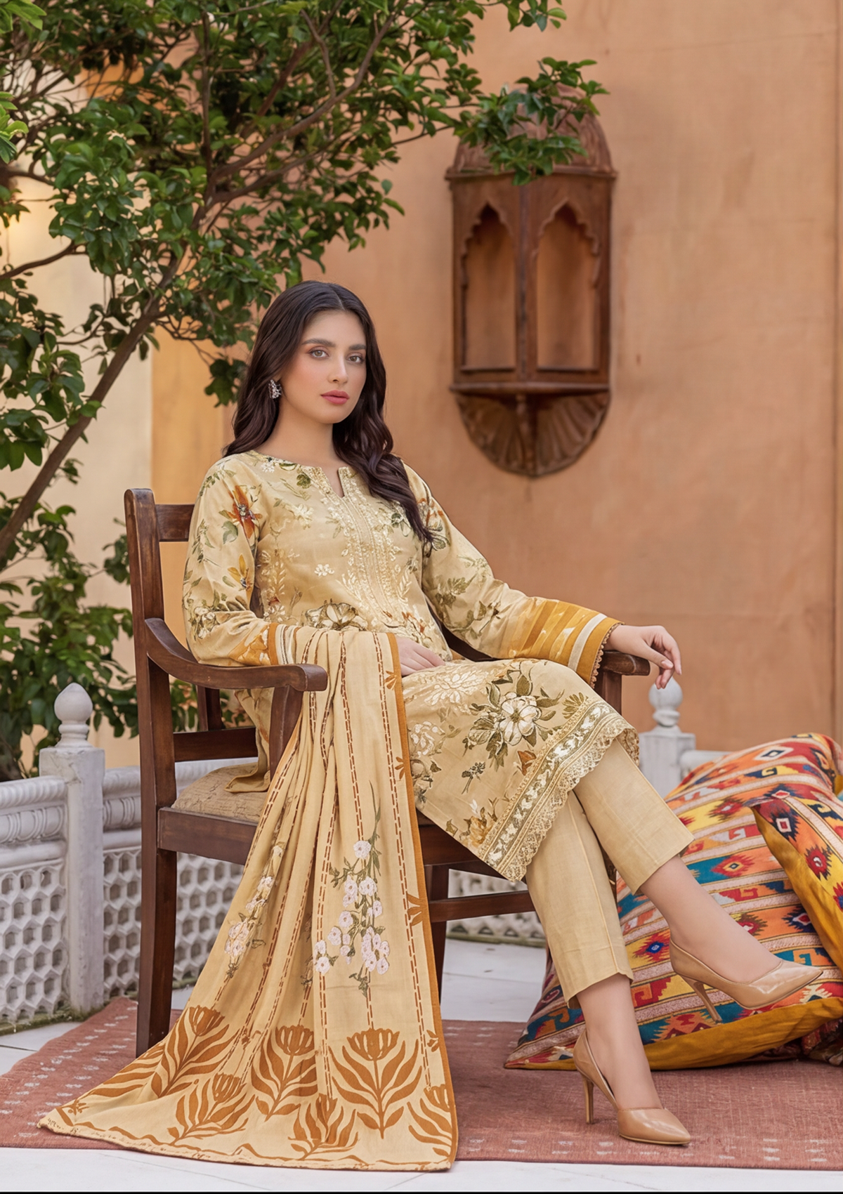 3 Piece - Embroidered Lawn - Fantak Flossie Finch V161 - 2