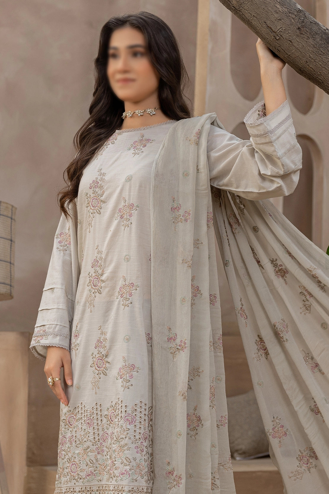 3 Piece - Embroidered Lawn Slub - Nafees 201