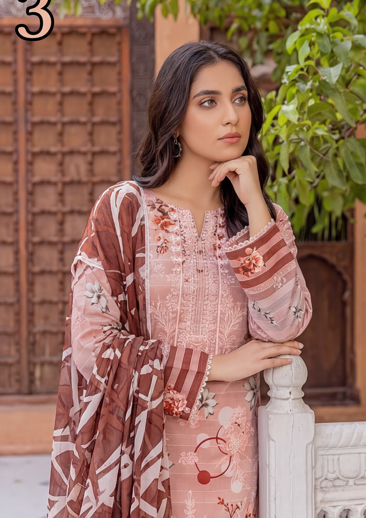 3 Piece - Embroidered Lawn - Fantak Flossie Finch V161 - 3