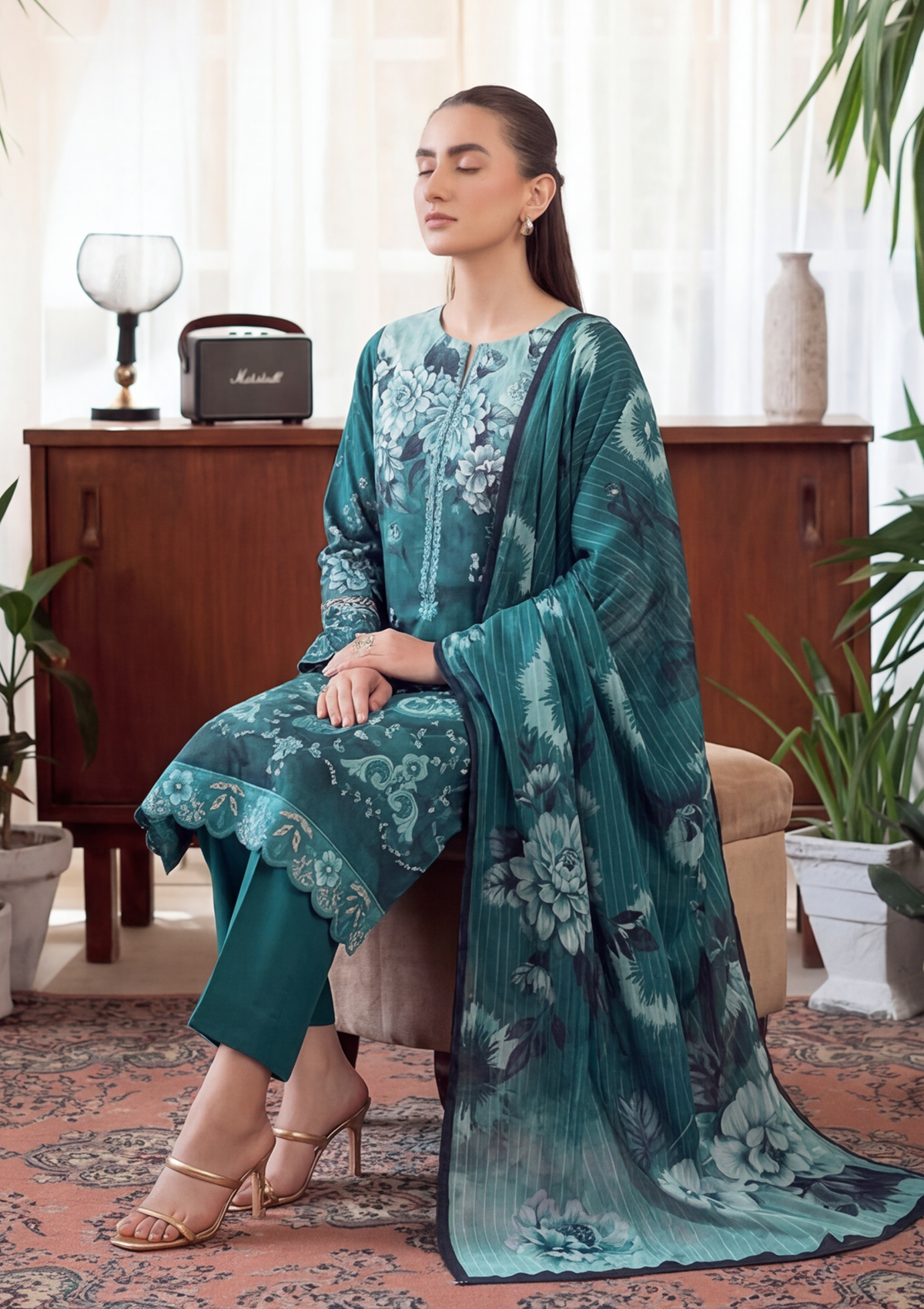 3 Piece - Embroidered Lawn - Fantak Luxe V303 - 03