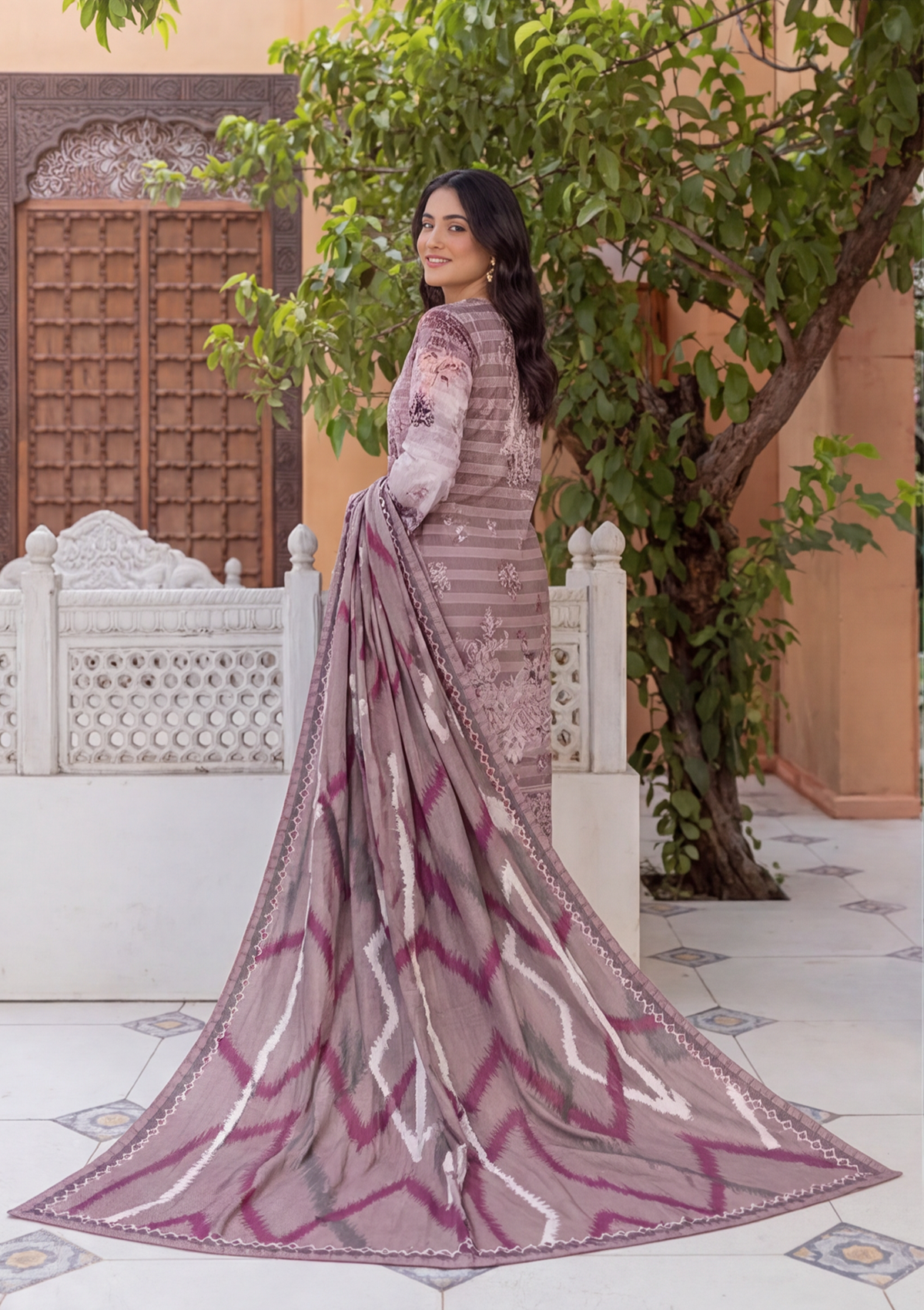 3 Piece - Embroidered Lawn - Fantak Flossie Finch V161 - 5
