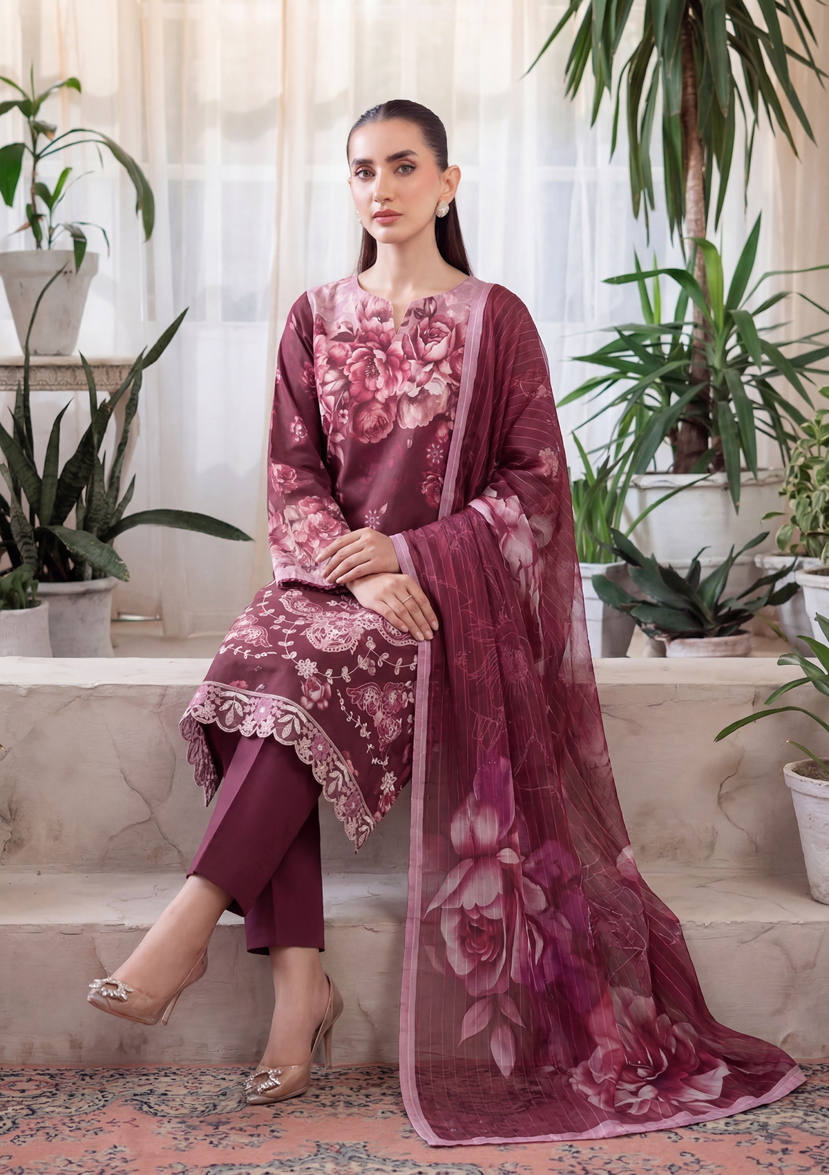3 Piece - Embroidered Lawn - Fantak Luxe V303 - 06