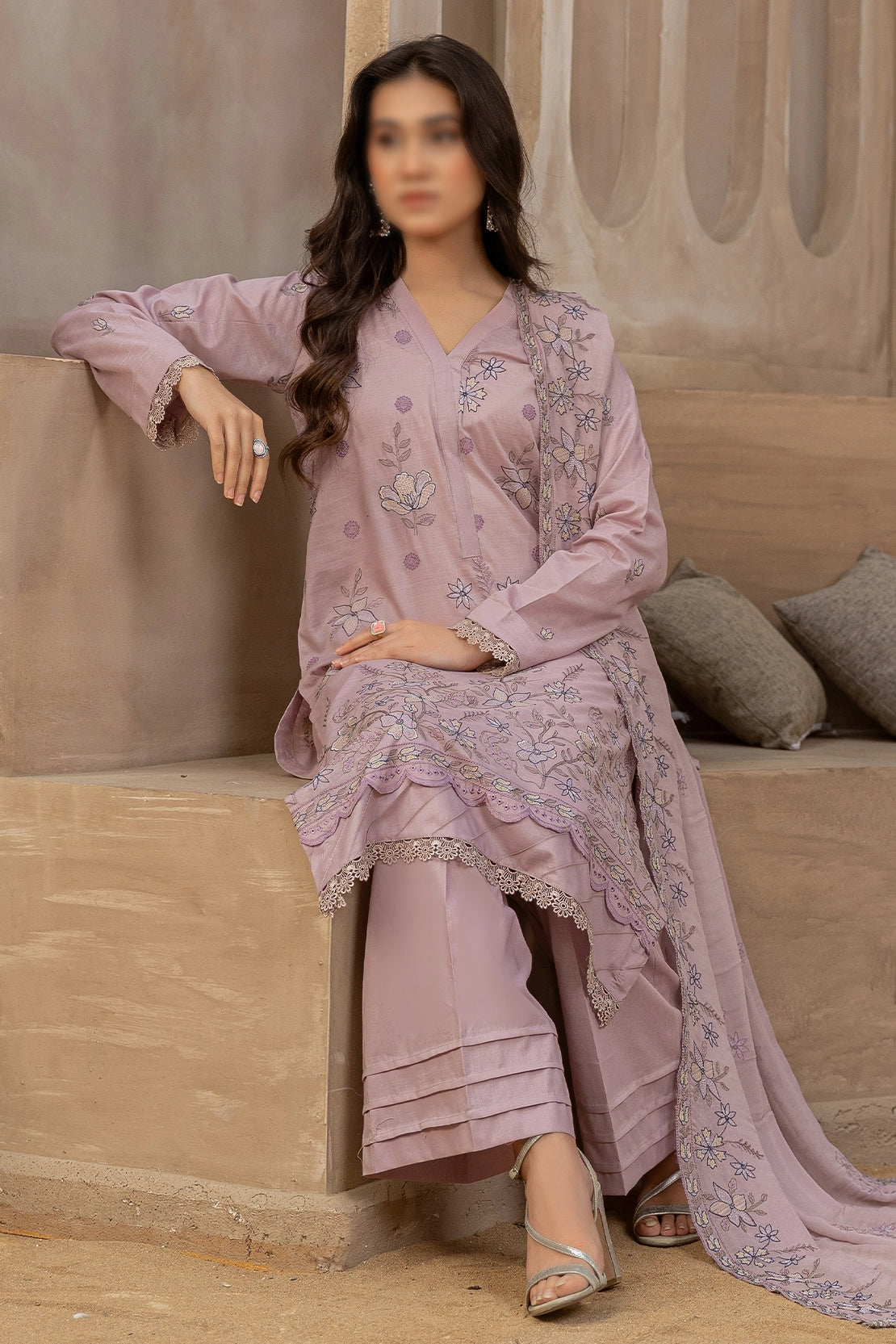 3 Piece - Embroidered Lawn Slub - Nafees 202