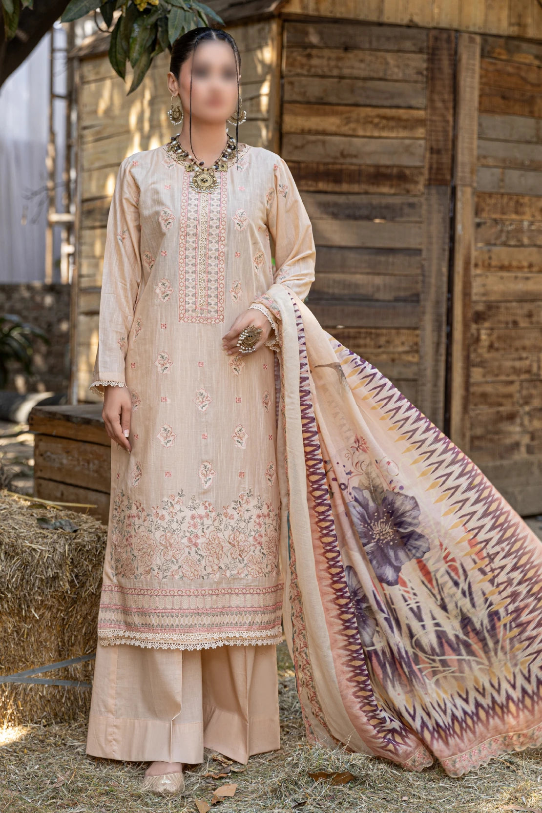 3 Piece - Embroidered Lawn - Andaz 105