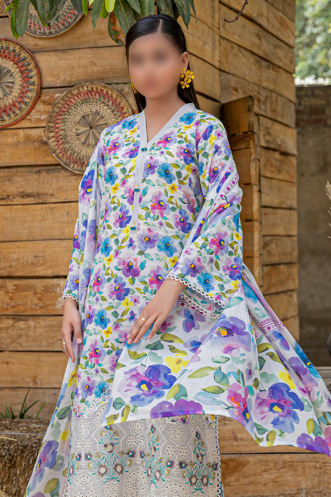 3 Piece - Embroidered Lawn  - Bloom 504