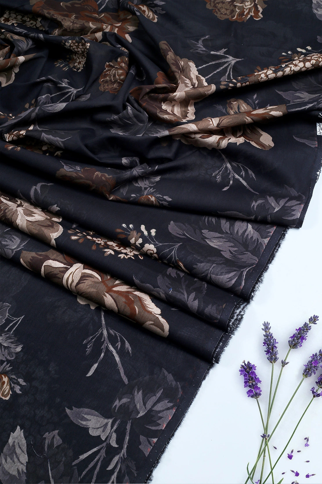 2 Piece - Digitally Printed Lawn - D1403