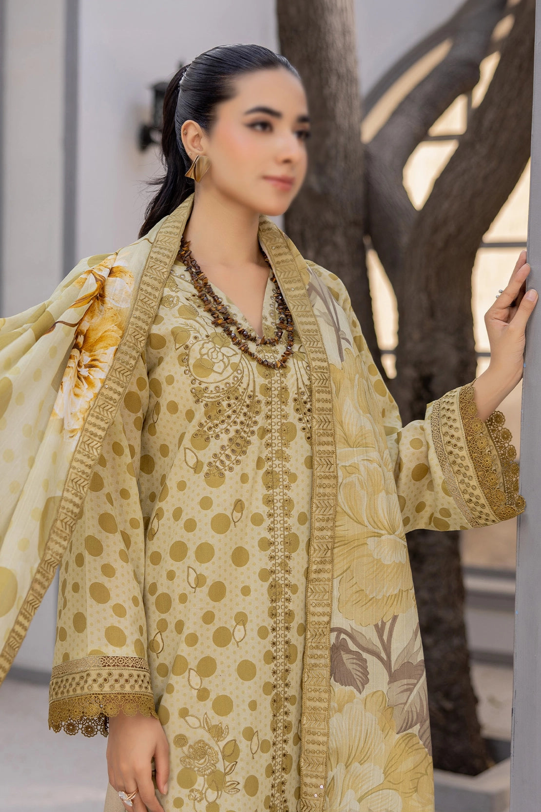 3 Piece - Embroidered Lawn - Bindi 30905