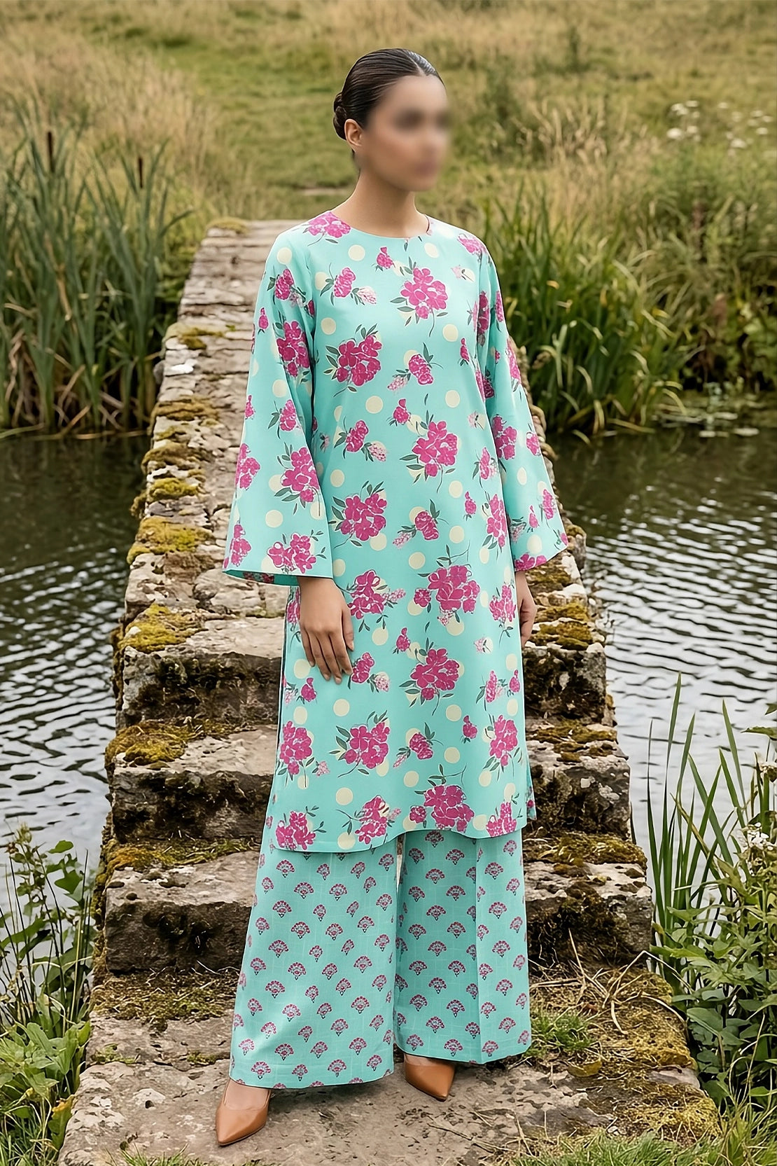 2 Piece - Digitally Printed Lawn - B39 - D5105