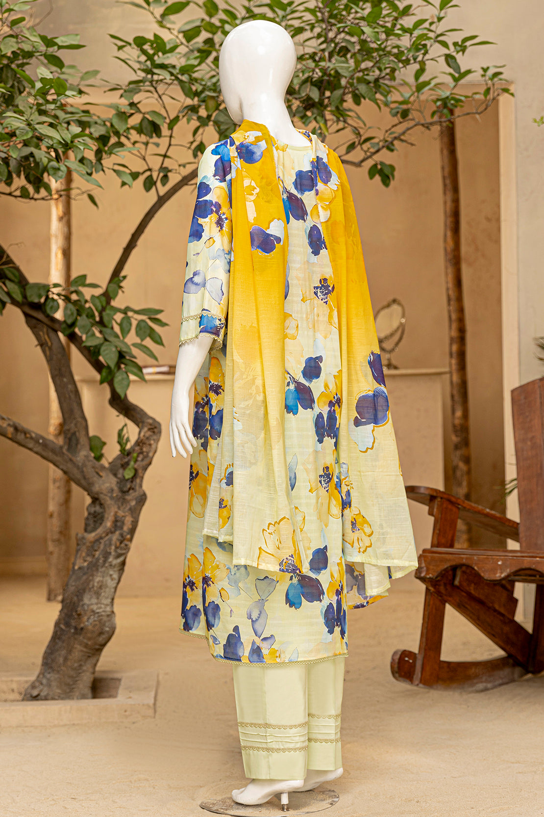 3 Piece - Digitally Printed Doriya Lawn - D705