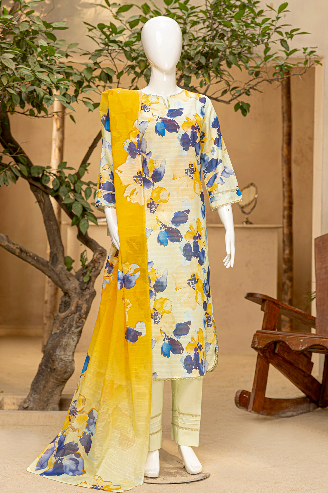 3 Piece - Digitally Printed Doriya Lawn - D705