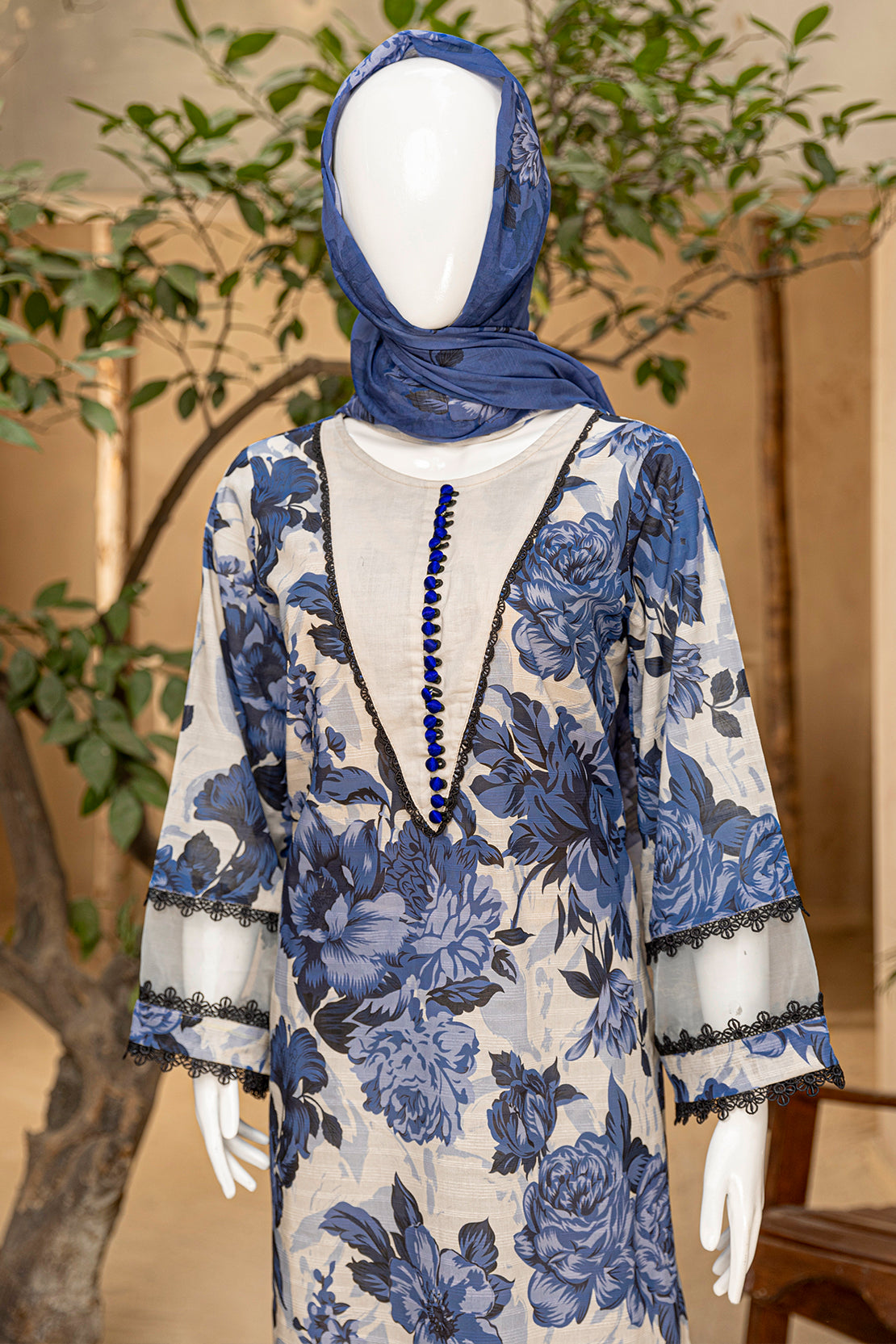 3 Piece - Digitally Printed Doriya Lawn - D706
