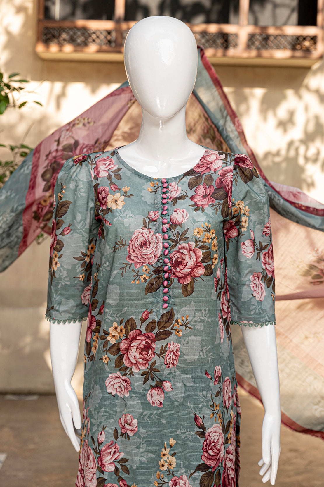 3 Piece - Digitally Printed Doriya Lawn - D802