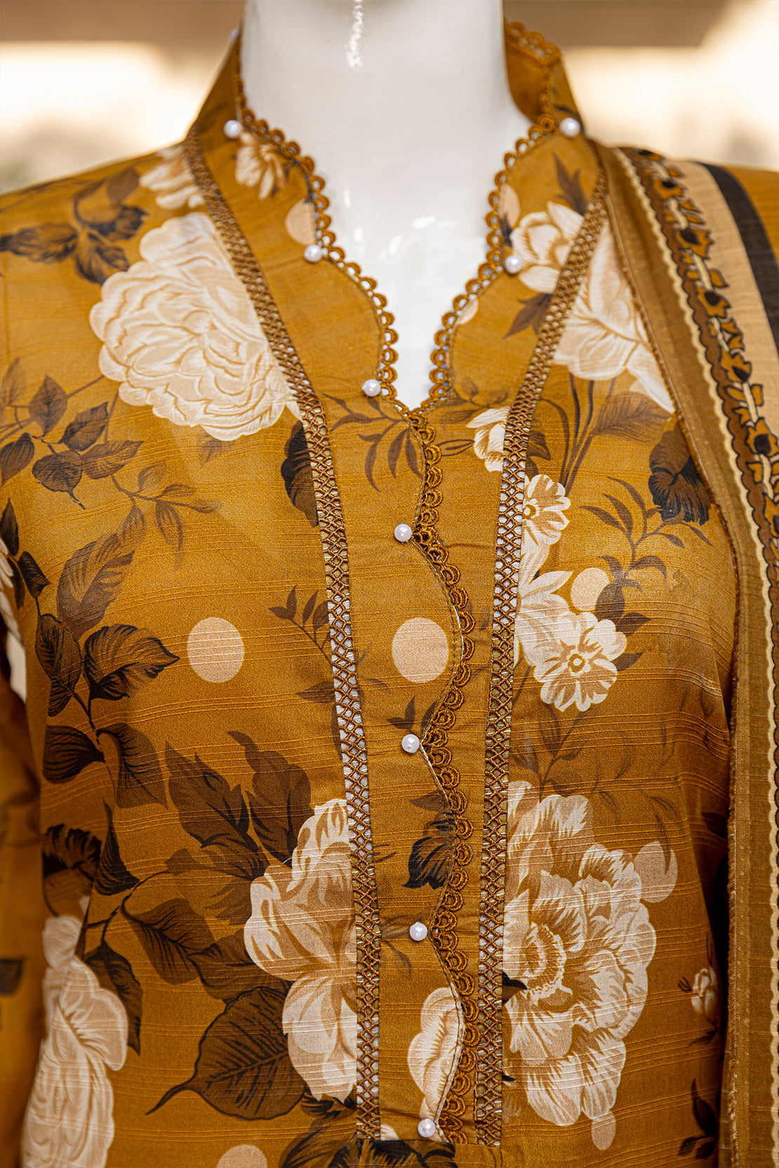 3 Piece - Digitally Printed Doriya Lawn - D803