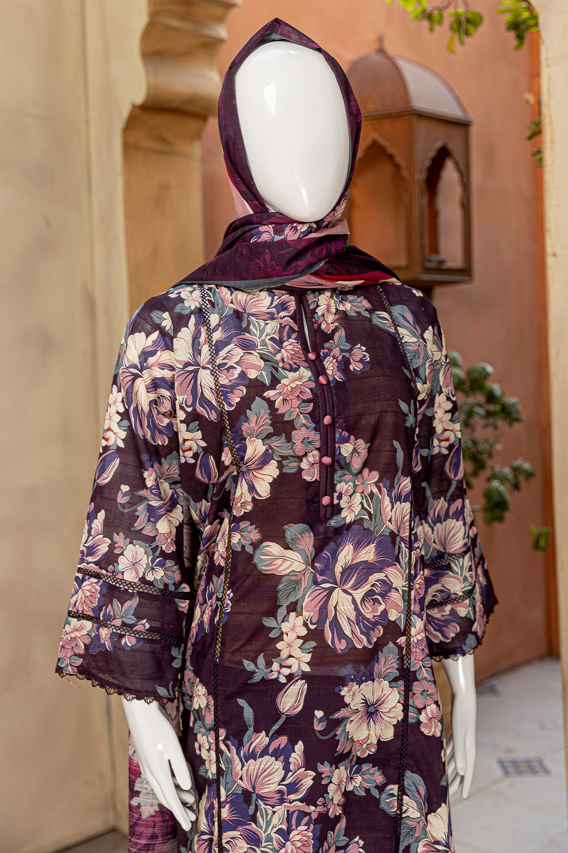 3 Piece - Digitally Printed Doriya Lawn - D805