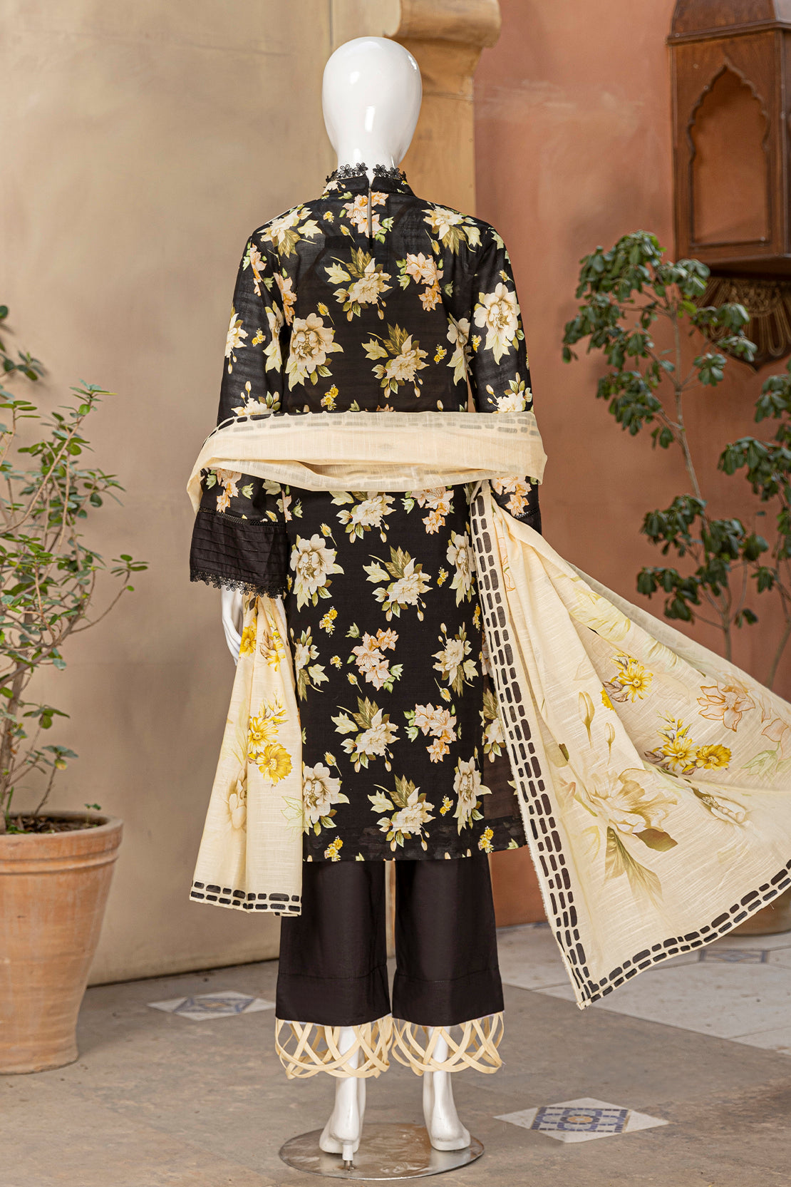3 Piece - Digitally Printed Doriya Lawn - D807