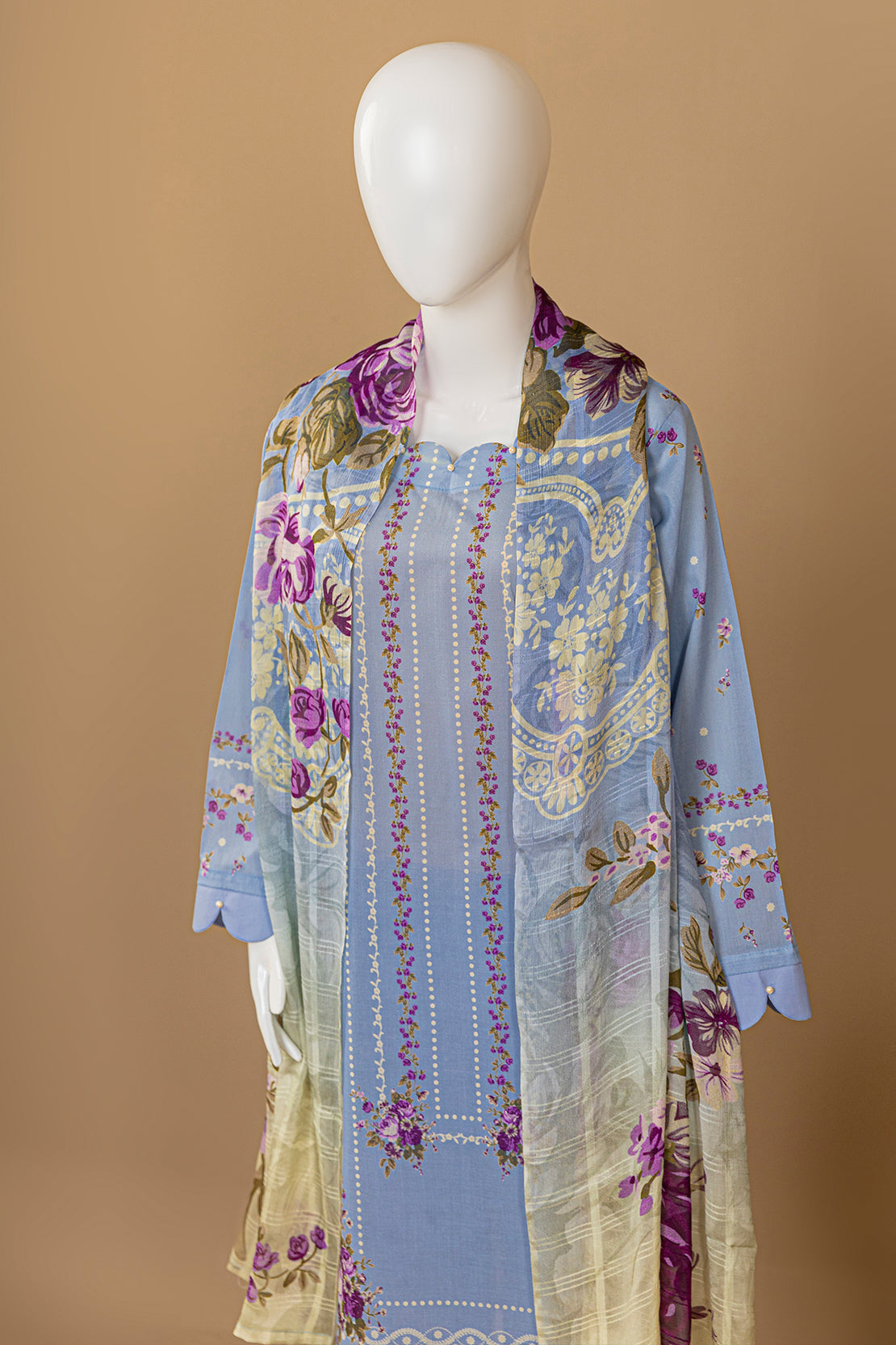 3 Piece - Digitally Printed Lawn - D906