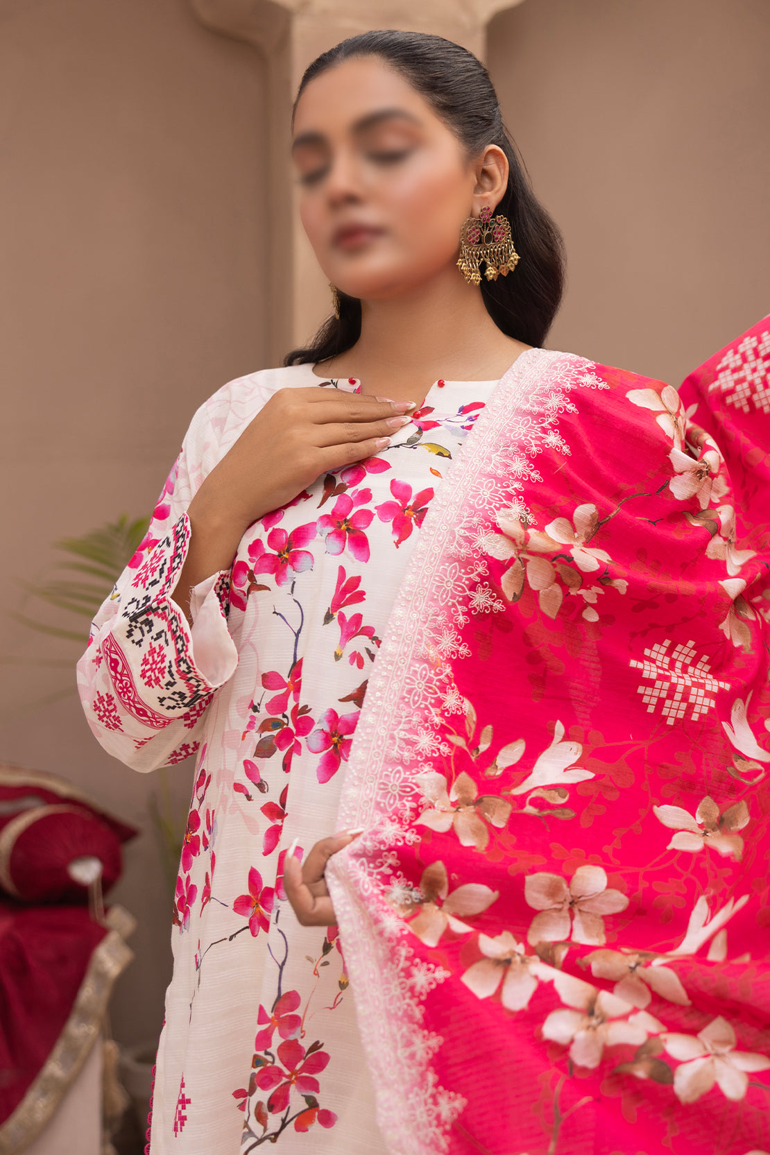 3 Piece - Digitally Printed Lawn - Mahnoosh 109