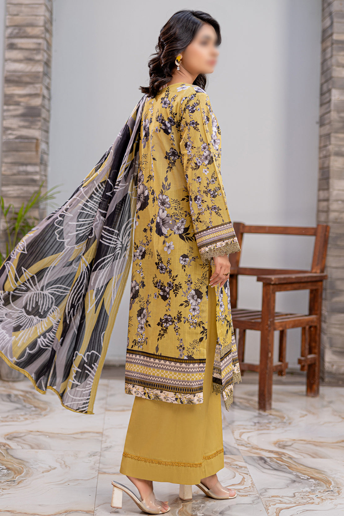 3 Piece - Digitally Printed Lawn - Nureh 907