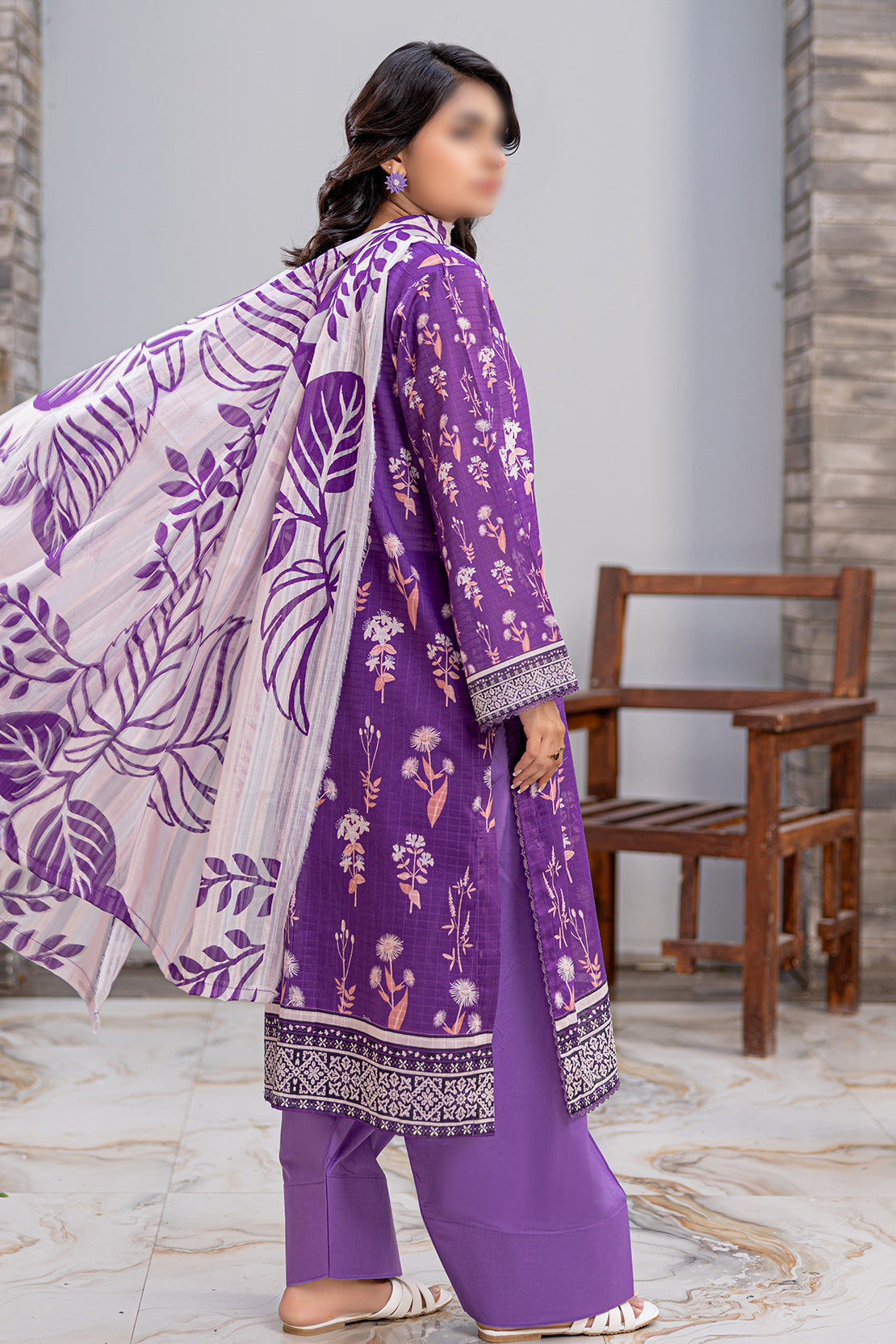 3 Piece - Digitally Printed Lawn - Nureh 909