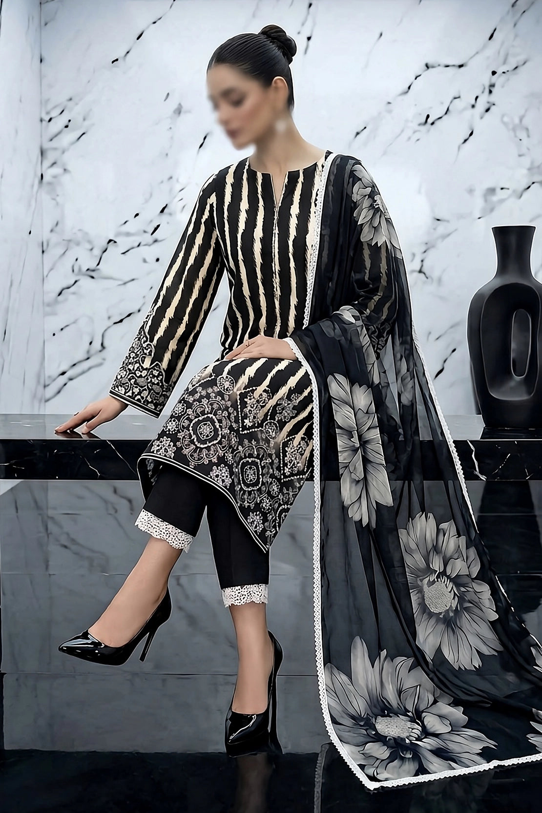 3 Piece - Embroidered Lawn - Pearl 30307