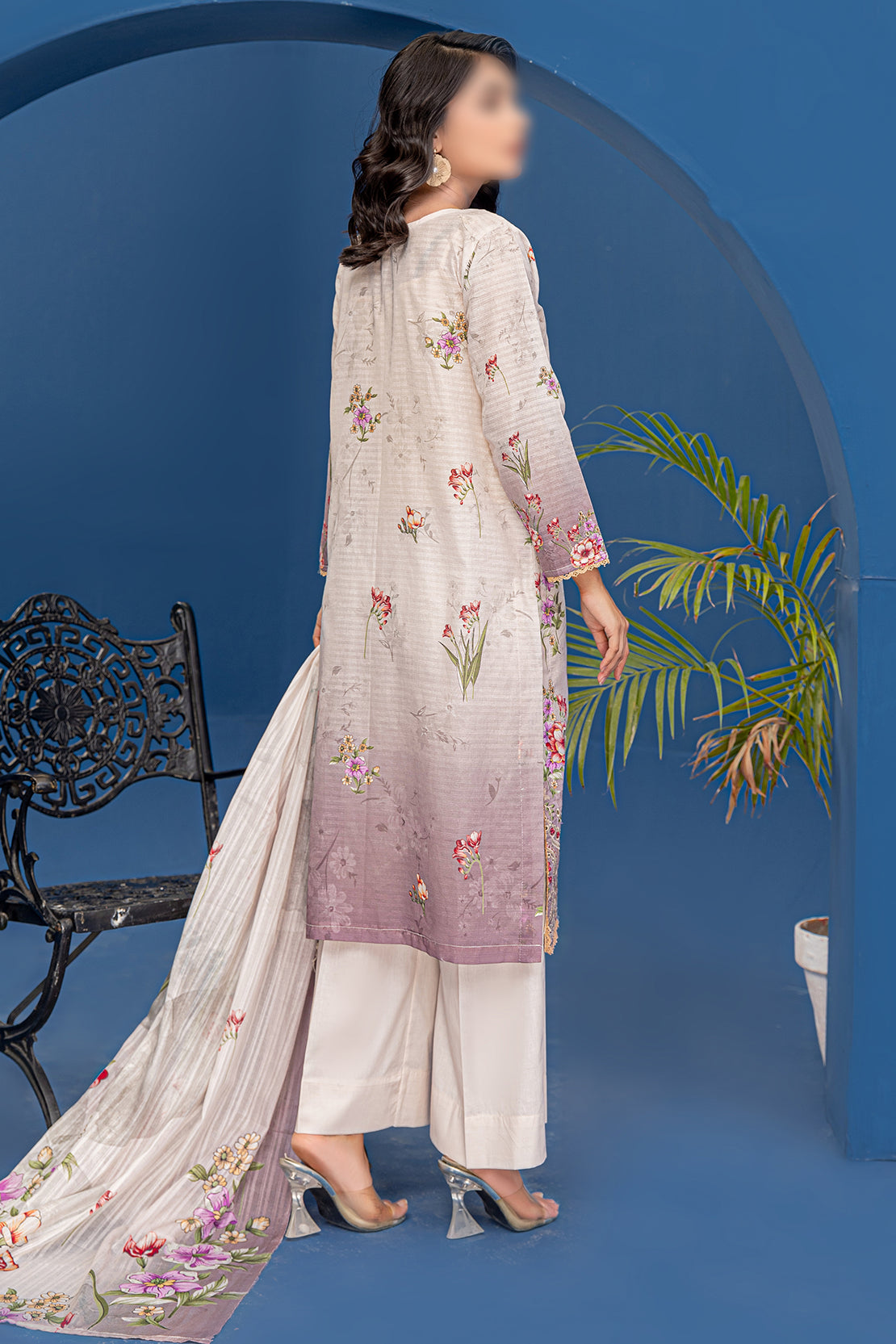 3 Piece - Embroidered Lawn  - Riwayat 207