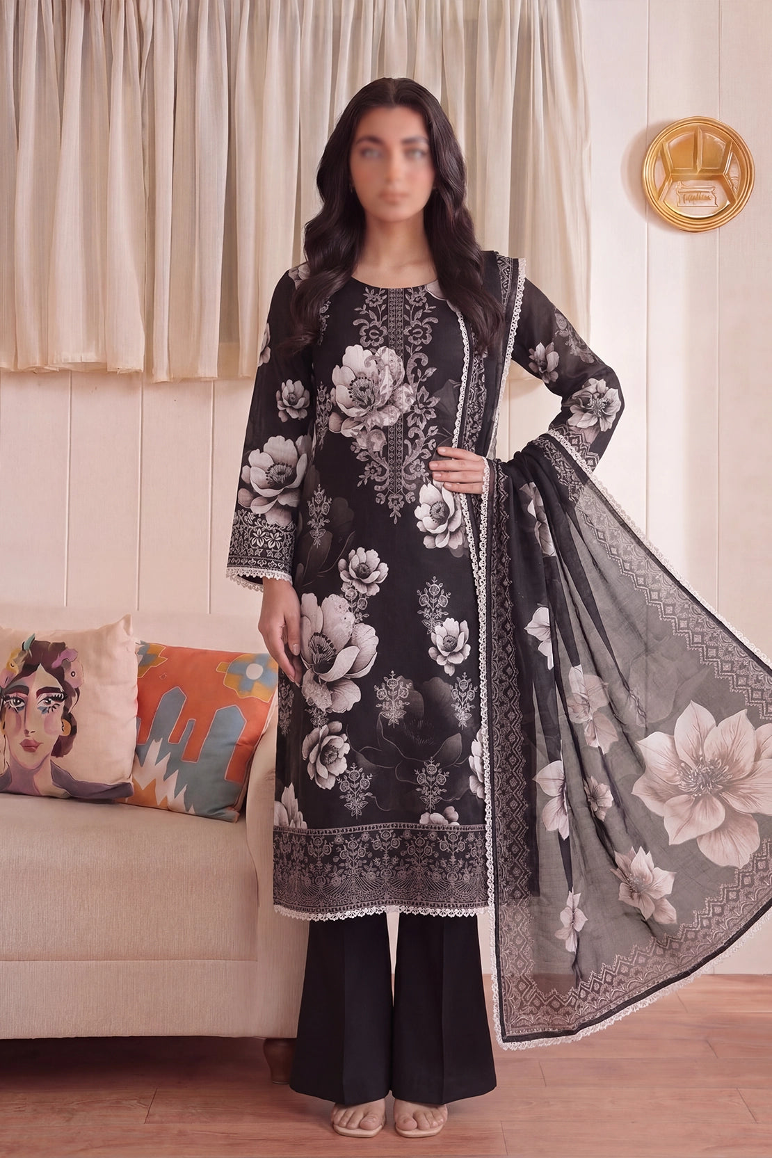 3 Piece - Embroidered Doriya Lawn - Saffron 134