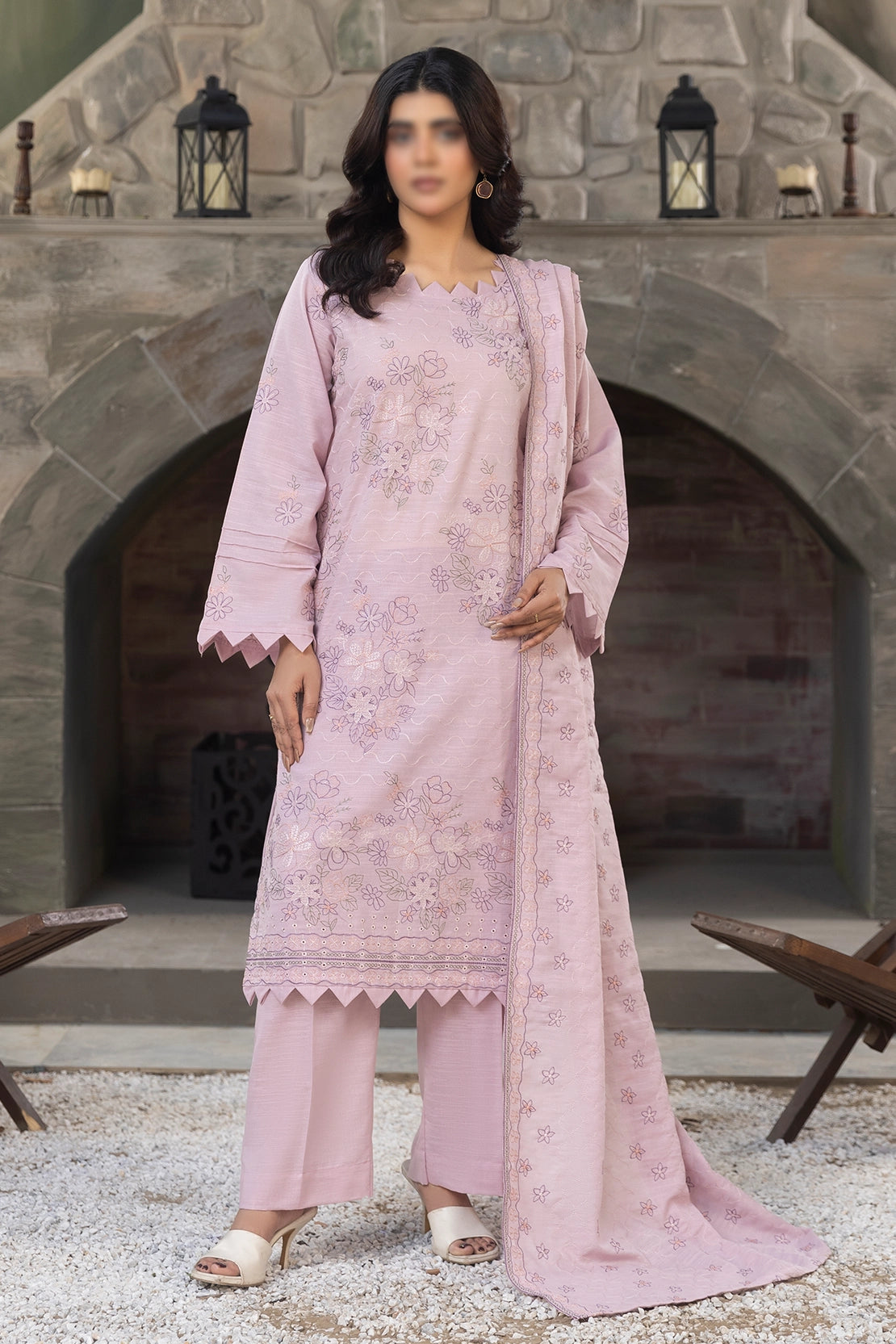 3 Piece - Embroidered Lawn Slub Karandi - Tana Bana 104