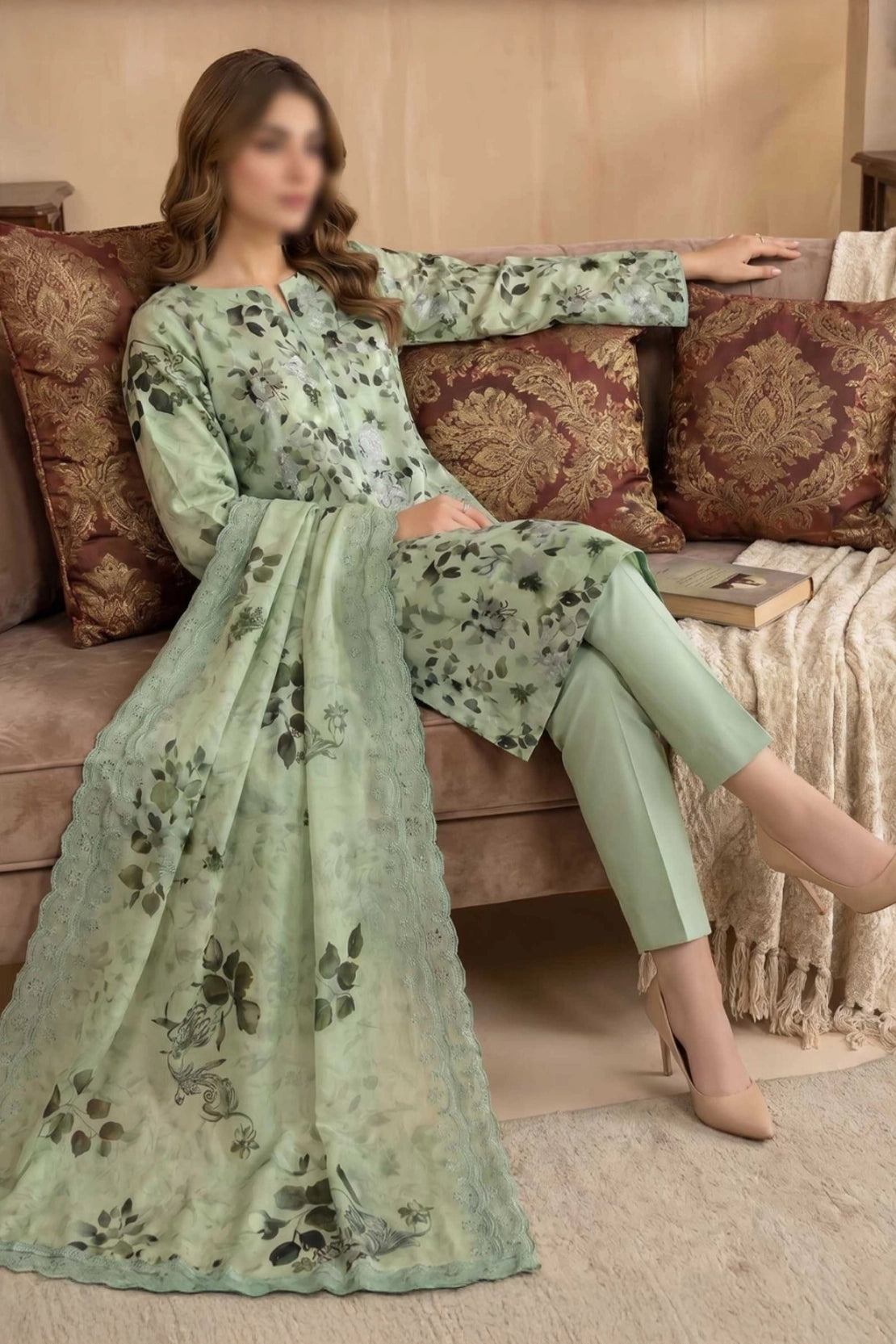 3 Piece - Embroidered Lawn - Tehzeeb 18502
