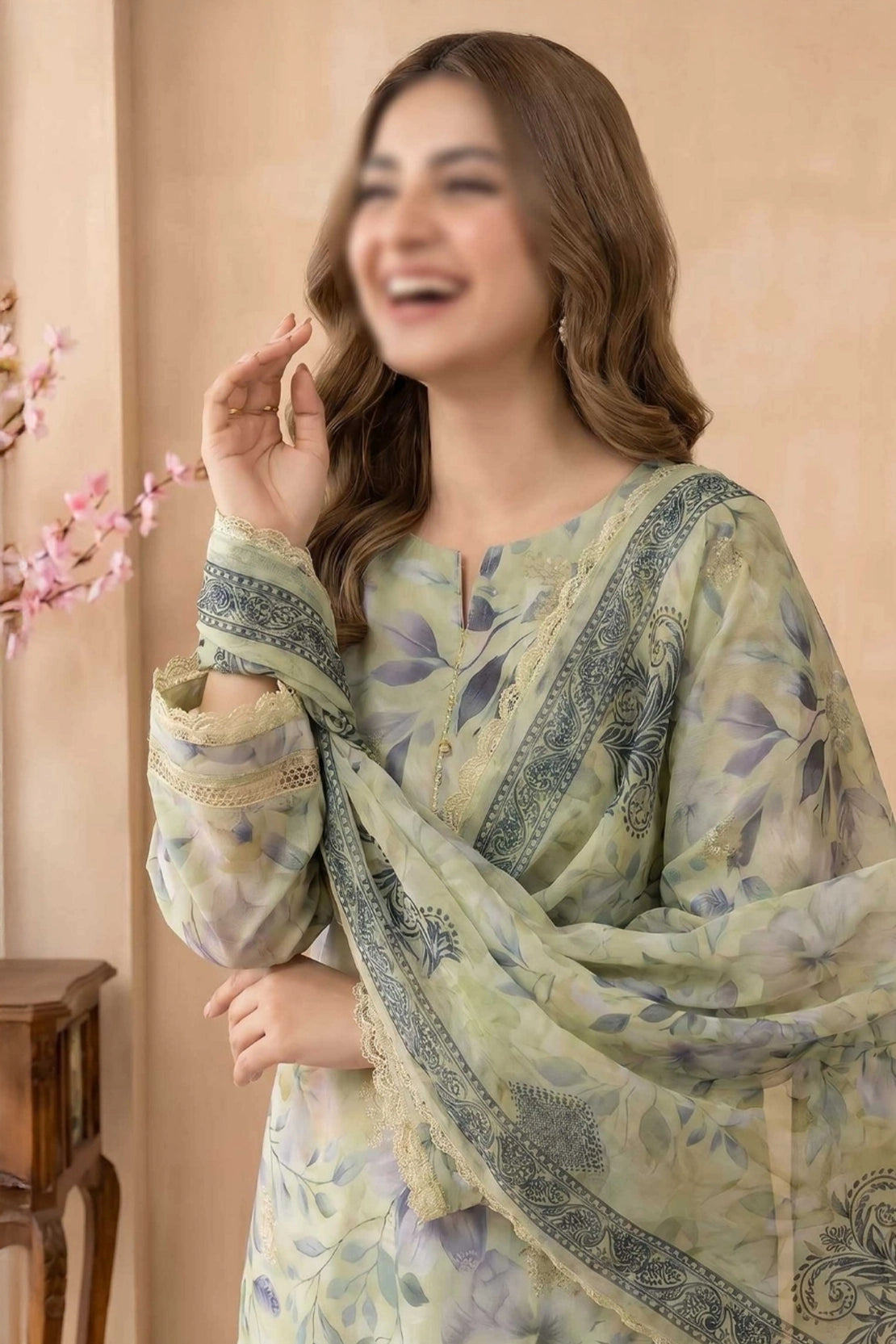 3 Piece - Embroidered Lawn - Tehzeeb 18506