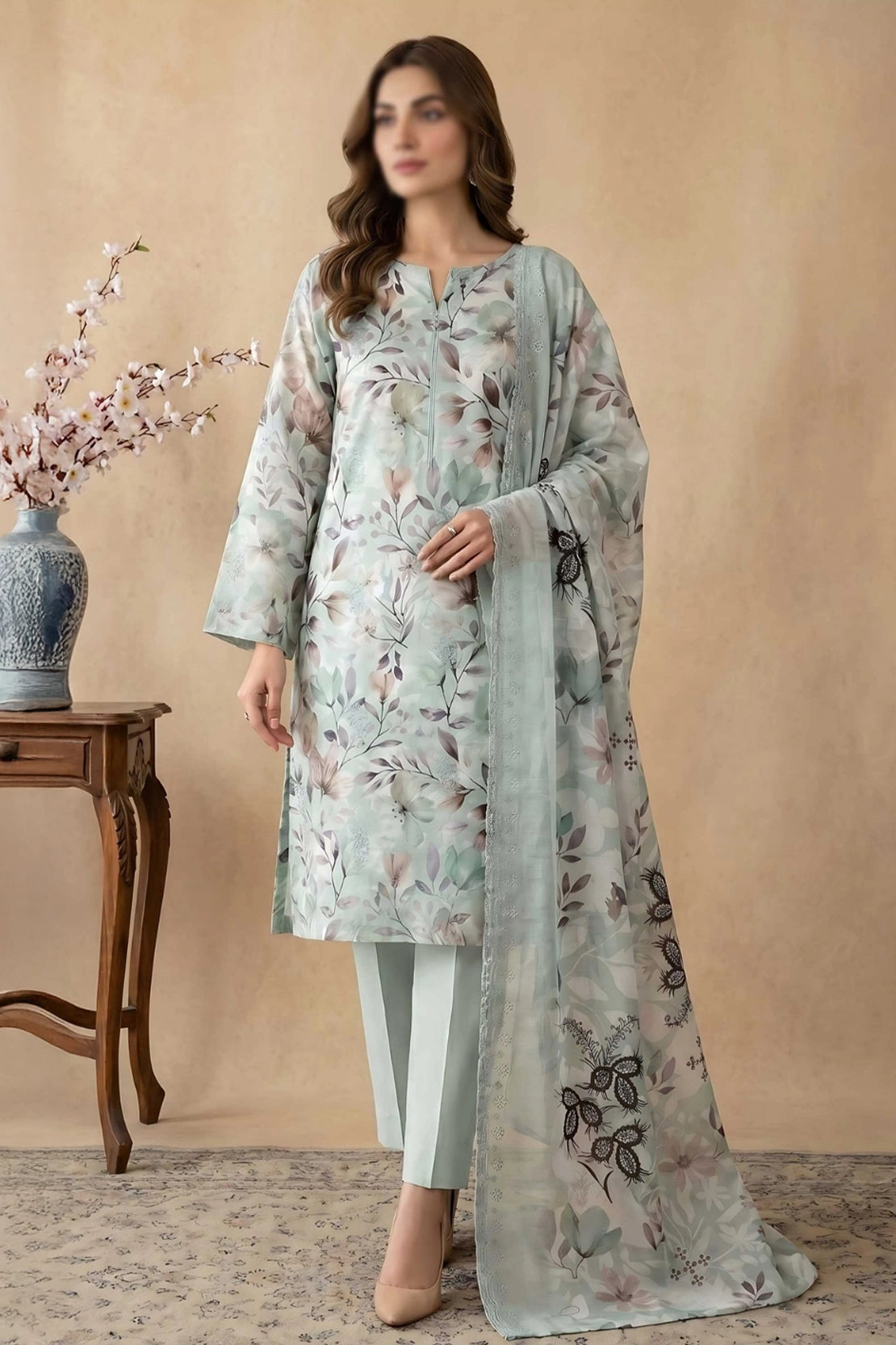 3 Piece - Embroidered Lawn - Tehzeeb 18509